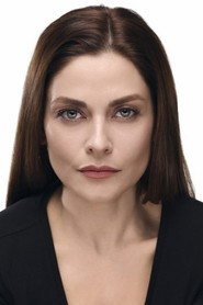 İpek Bağrıaçık is